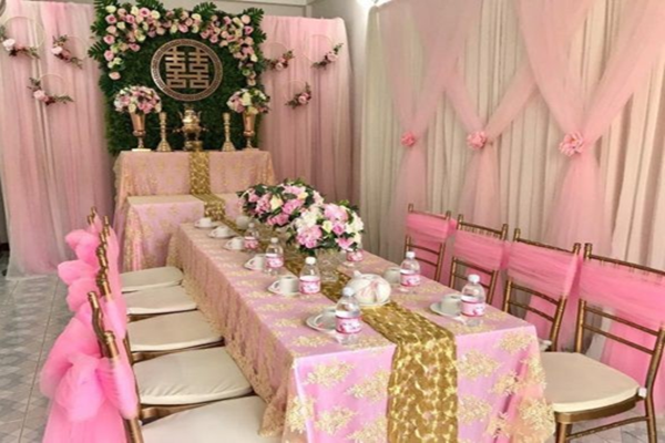 trang-tri-ban-gia-tien-tiec-cuoi