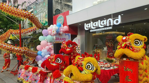 to-chuc-khai-truong