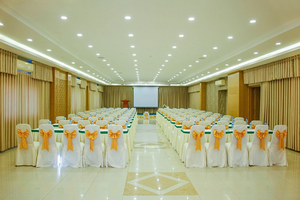 to-chuc-hoi-nghi-khach-hang